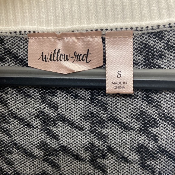 NWOT Buckle Houndstooth Black and White Sweater Vest - Picture 3 of 3